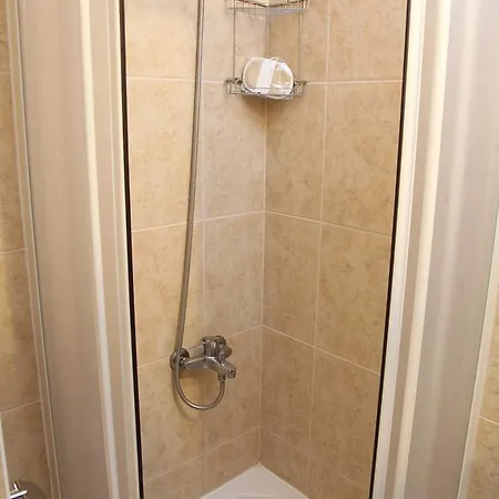 Moon Resi̇dence Hotel